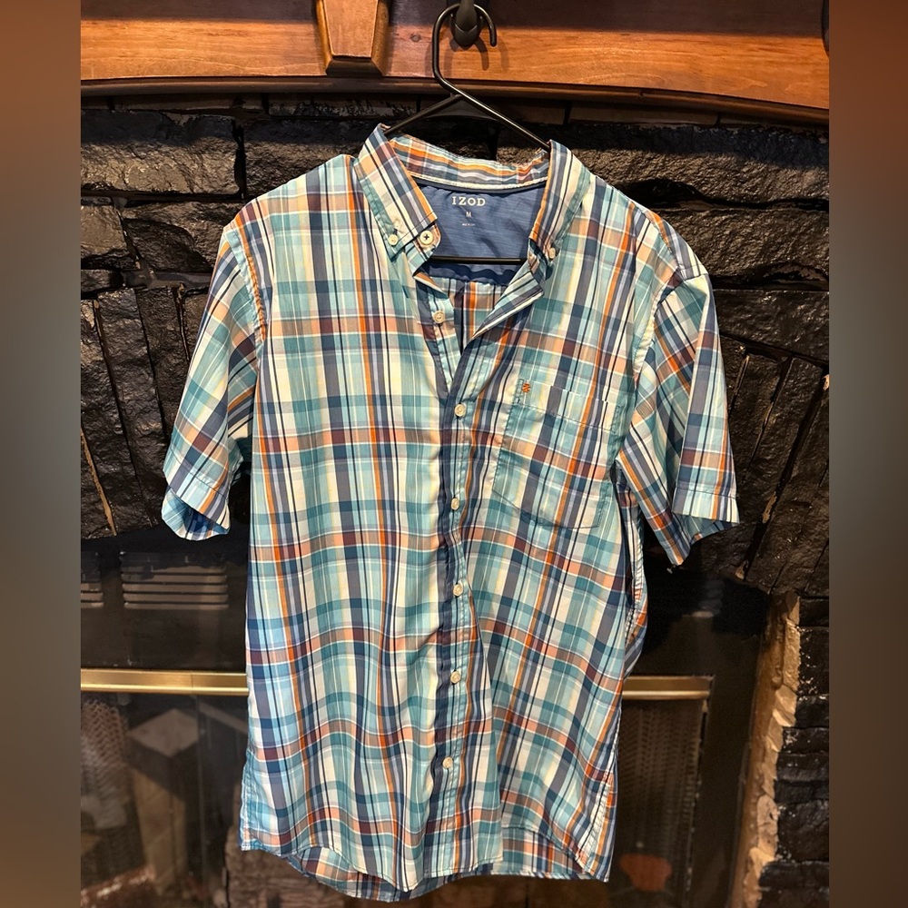 Men’s IZOD Medium dress shirt